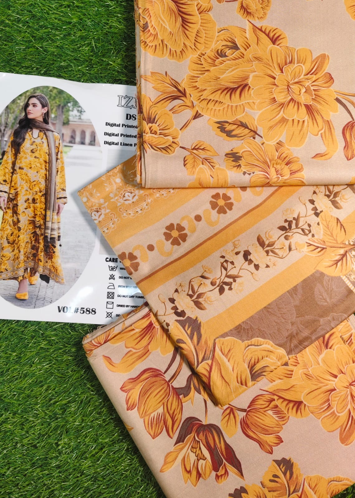 π Iznik π | 3PC Unstitched Linan Suits | Elegance Wear